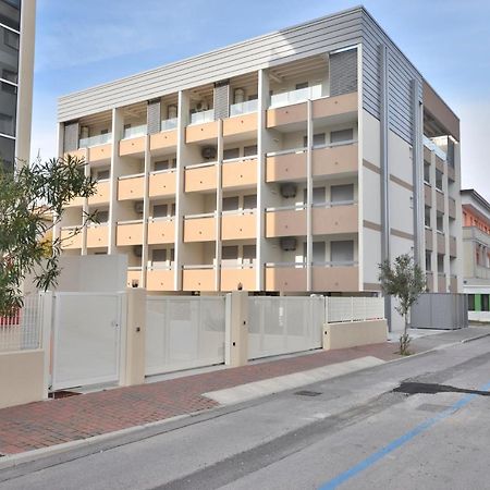 Condominio Nautilus Bibione Eksteriør billede