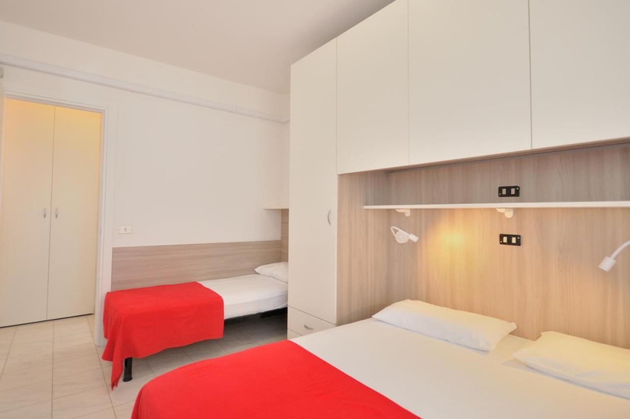Condominio Nautilus Bibione Eksteriør billede